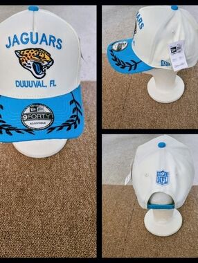 JACKSONVILLE JAGUARS NFL FOOTBALL SNAPBACK HAT.